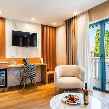 Boutique Hotel Villa Royal Tivat Exterior foto